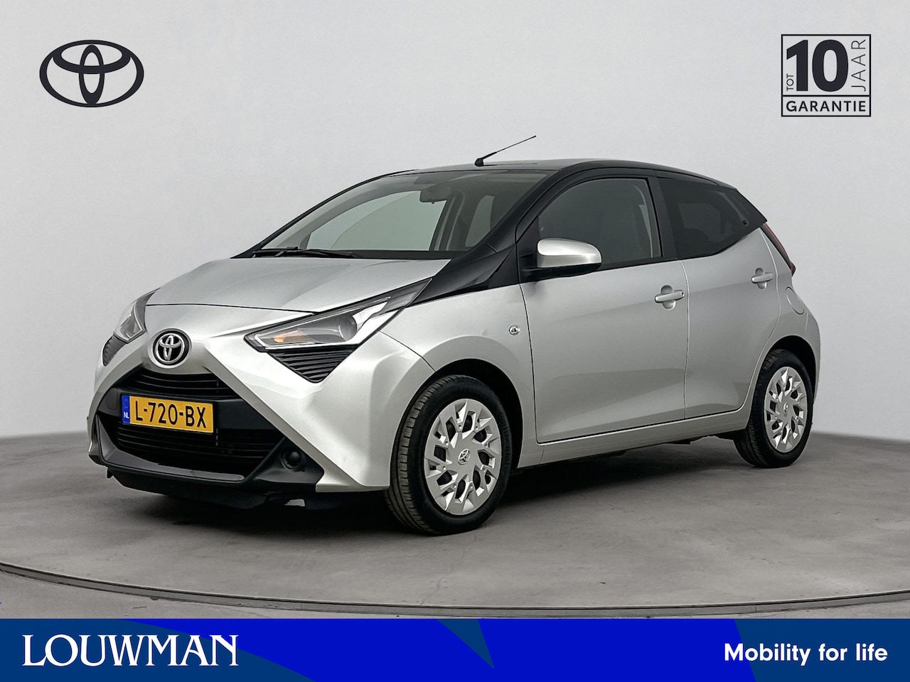 Toyota Aygo - 1.0 VVT-i x-play | Airco | Apple Carplay/Android Auto | - AutoWereld.nl