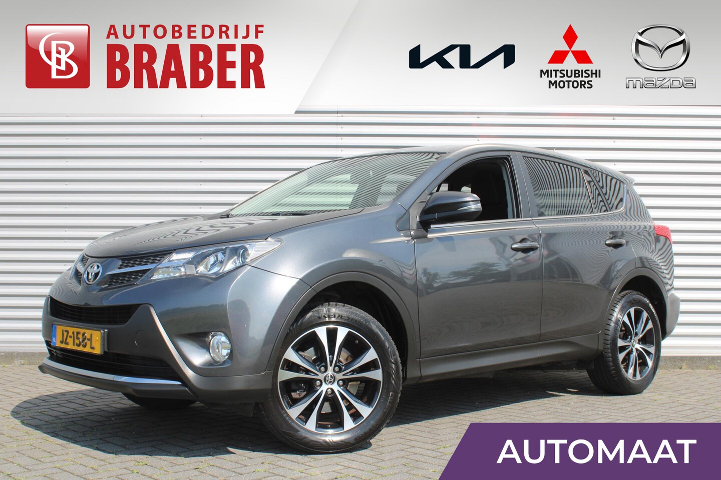 Toyota RAV4 - 2.0 Executive Business 4WD | Navi | Cruise | 18" LM | Trekhaak | PDC | - AutoWereld.nl