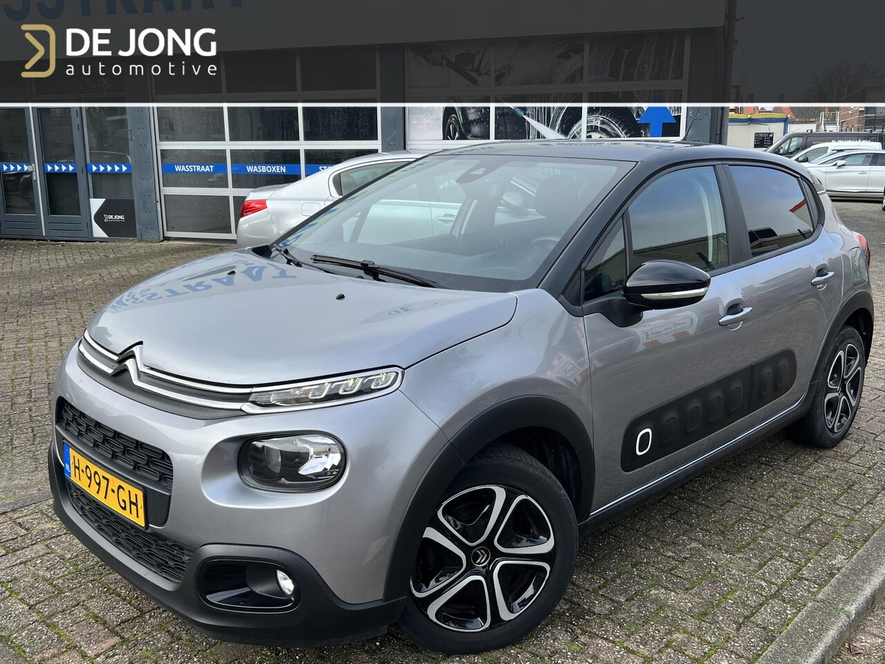 Citroën C3 - 1.2 PureTech S&S Feel Edition Navi/Sensoren/Duo-Tone/Apple Carplay/GEEN AFLEVERKOSTEN - AutoWereld.nl