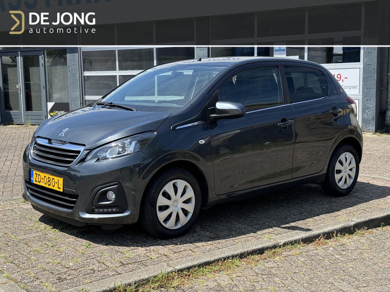 Peugeot 108 - 1.0 e-VTi Active Pack Premium/Donker getint glas/Bluetooth/GEEN AFLEVERKOSTEN - AutoWereld.nl