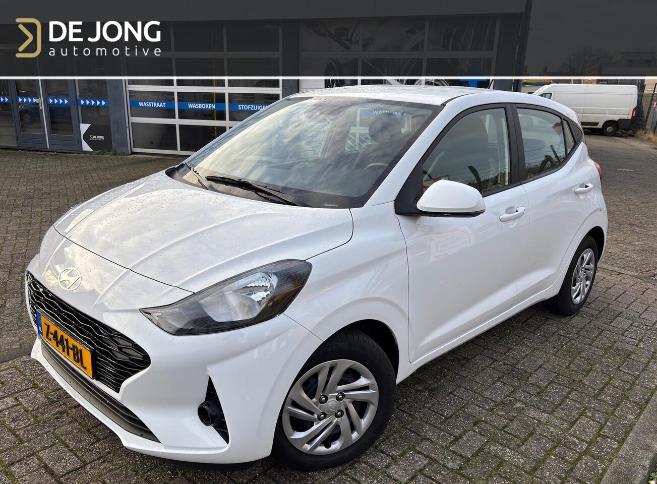 Hyundai i10 - 1.0 Comfort Airco/Apple-Carplay/Elektrisch inklapbare spiegels/Lage kilometers/GEEN AFLEVE - AutoWereld.nl