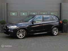 BMW X5 - xDrive30d High Exe M-Sport|Pano|HUD|Trekhaak|