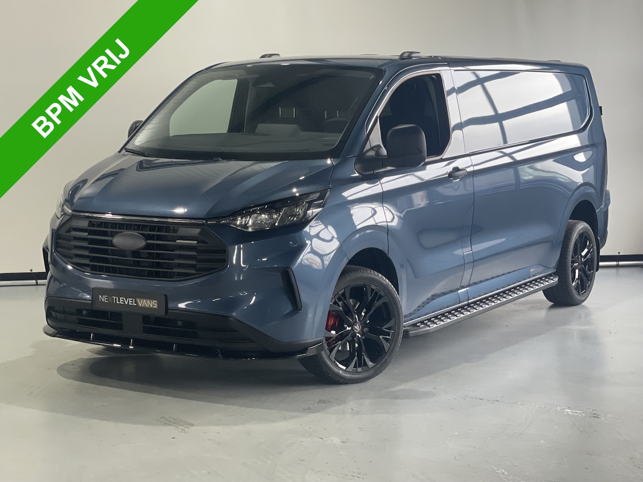 Ford Transit Custom - 320 2.0 TDCI L2H1 170 PK AUTOMAAT Next Level Edition - AutoWereld.nl