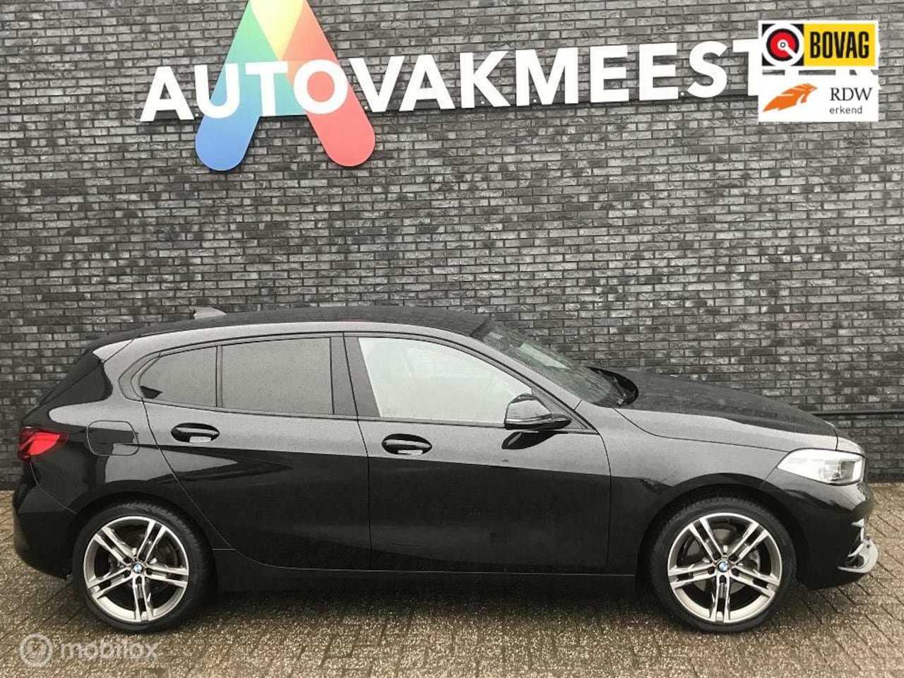 BMW 1-serie - 118i Sport Edition - AutoWereld.nl