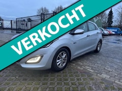 Hyundai i30 - 1.6 GDI i-Drive Cool Plus