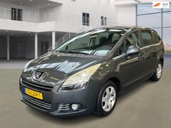 Peugeot 5008 - 1.6 VTi ST 7p. PANO NAVI PSENSOR CRUISE TREKHAAK 2 X SLEUTELS