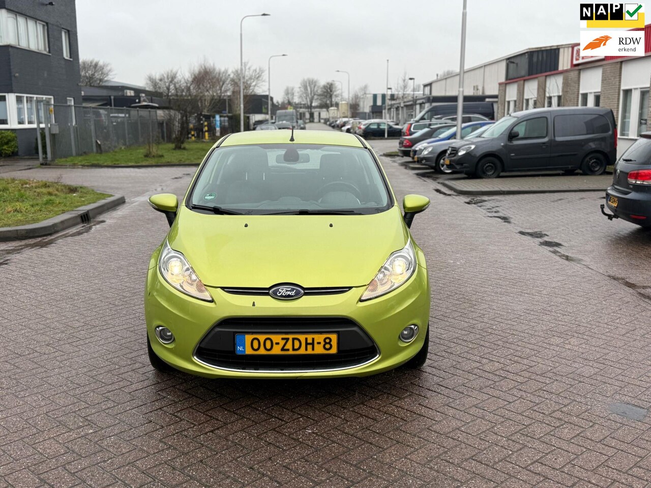 Ford Fiesta - 1.6 TDCi ECOnetic Titanium 1.6 TDCi ECOnetic Titanium - AutoWereld.nl