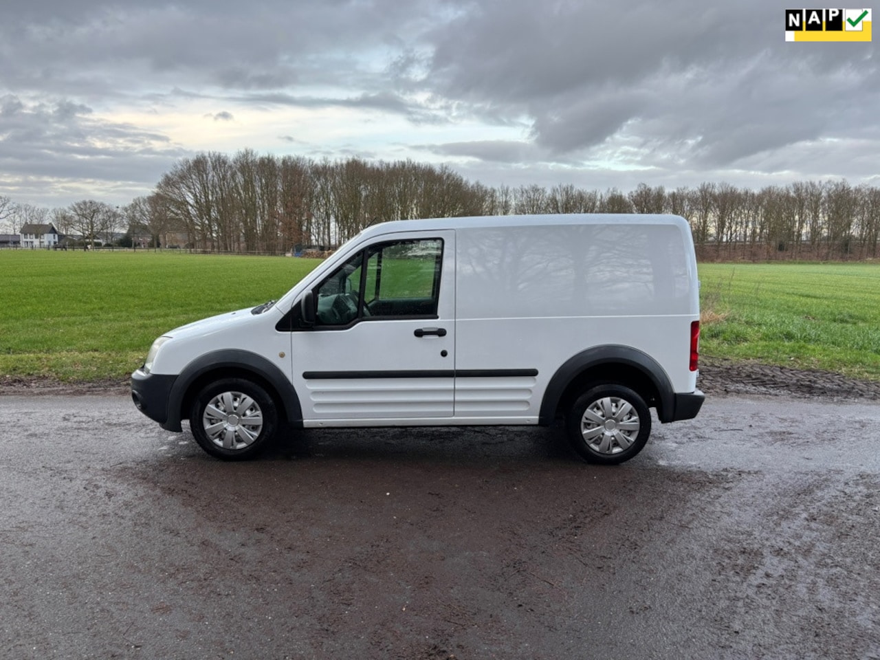 Ford Transit Connect - T200S 1.8 TDCi Ambiente T200S 1.8 TDCi Ambiente - AutoWereld.nl