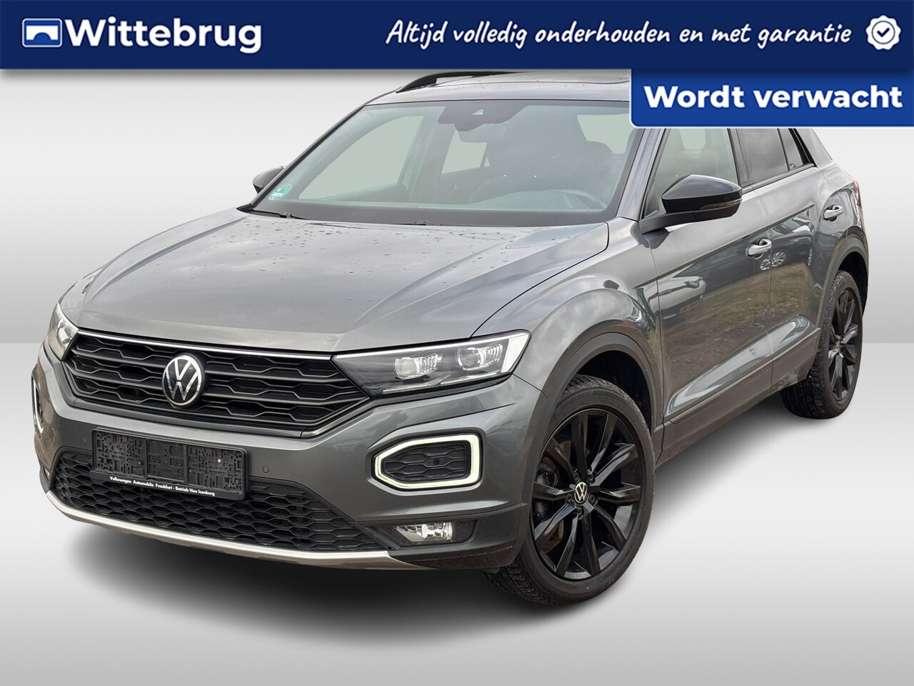 Volkswagen T-Roc - 1.5 TSI 150PK DSG Sport / 18" LMV / Digitale Cockpit / Panoramadak / Black Style / Stoelve - AutoWereld.nl