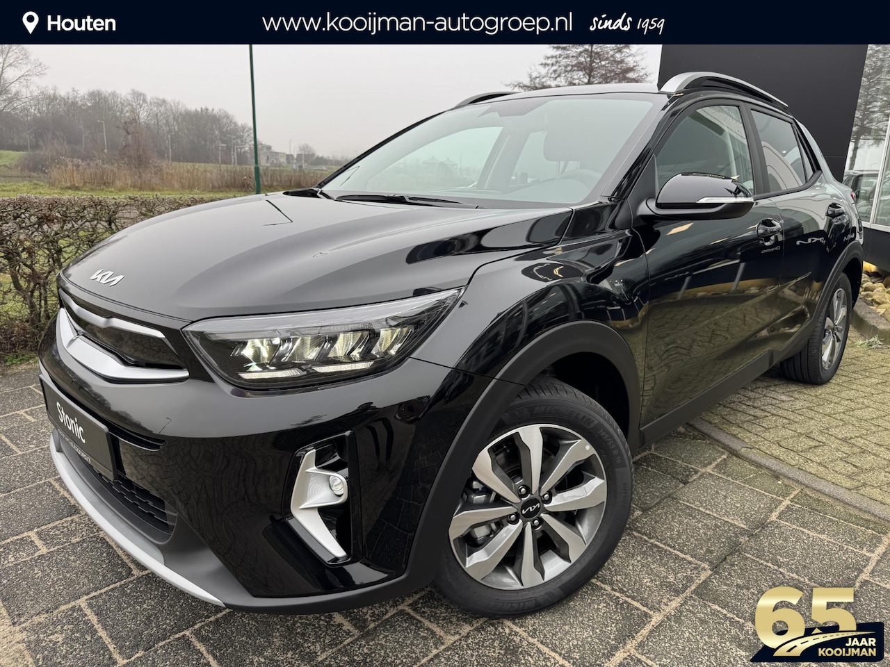 Kia Stonic - 1.0 T-GDi MHEV DynamicPlusLine | Uit Voorraad Leverbaar | Voorraadkorting | Complete Uitvo - AutoWereld.nl