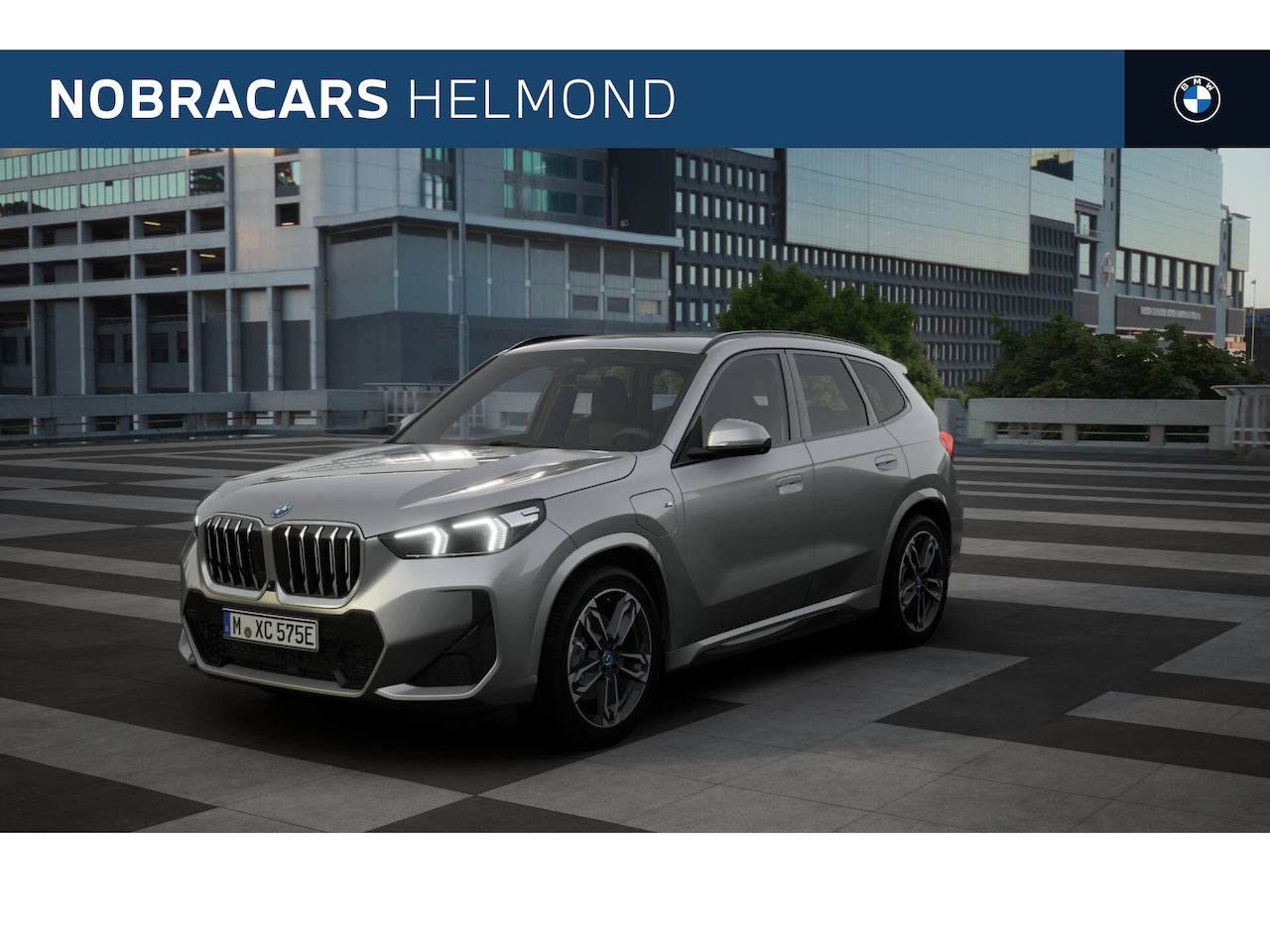 BMW X1 - xDrive25e M Sport Automaat / Trekhaak / Sportstoelen / Adaptieve LED / M Adaptief onderste - AutoWereld.nl