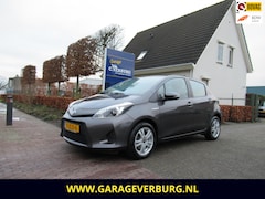 Toyota Yaris - 1.5 Hybrid (Navi, Camera, Cruise, Trekhaak)