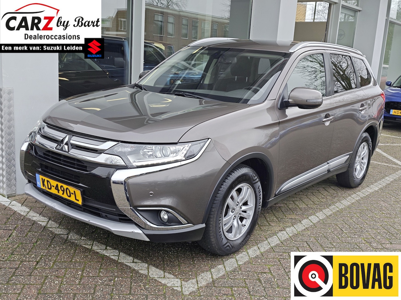 Mitsubishi Outlander - 2.0 BUSINESS EDITION AUTOMAAT Keyless | Cruise | Navigatie - AutoWereld.nl