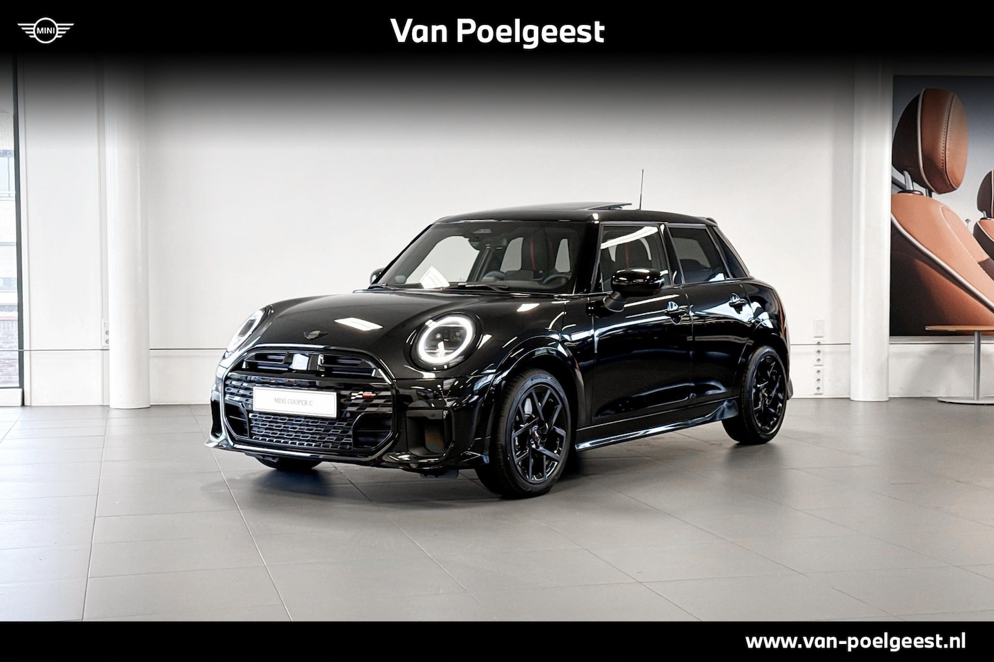 MINI Cooper - 5-deurs 2.0 Cooper S John Cooper Works M MINI Cooper 5-deurs 2.0 Cooper S John Cooper Work - AutoWereld.nl