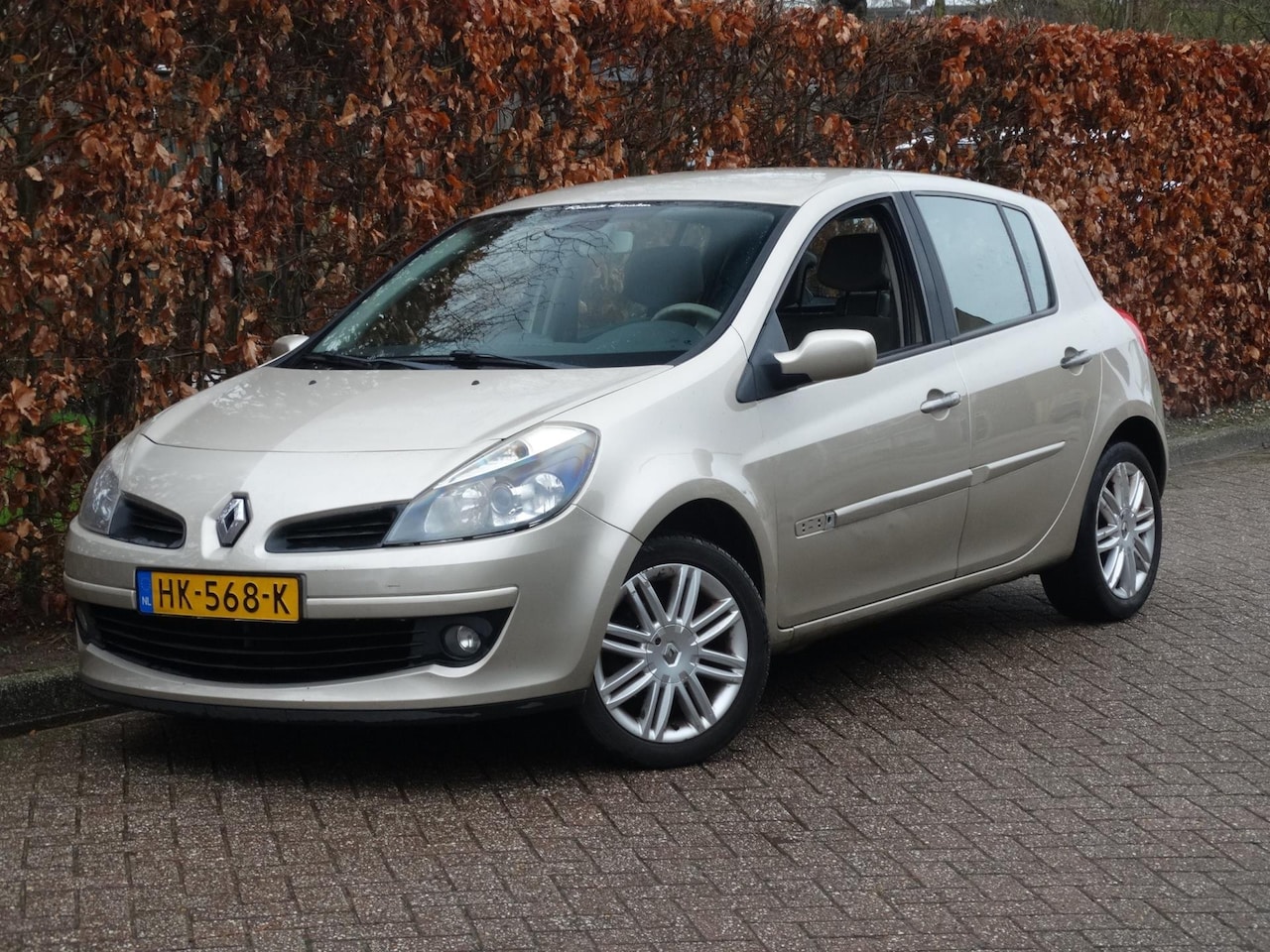 Renault Clio - 1.6-16V Dynamique Airco Leer Pdc Keyless Lm - AutoWereld.nl