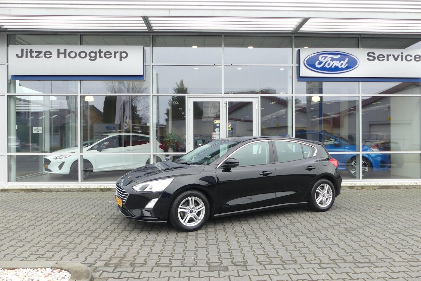 Ford Focus - 1.0 EcoBoost Edition Business 125PK.NAVI.CRUISE.EATC.PANTHER BLACK.99456KM - AutoWereld.nl