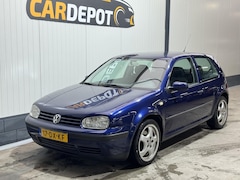 Volkswagen Golf - 1.9 TDI Trendline