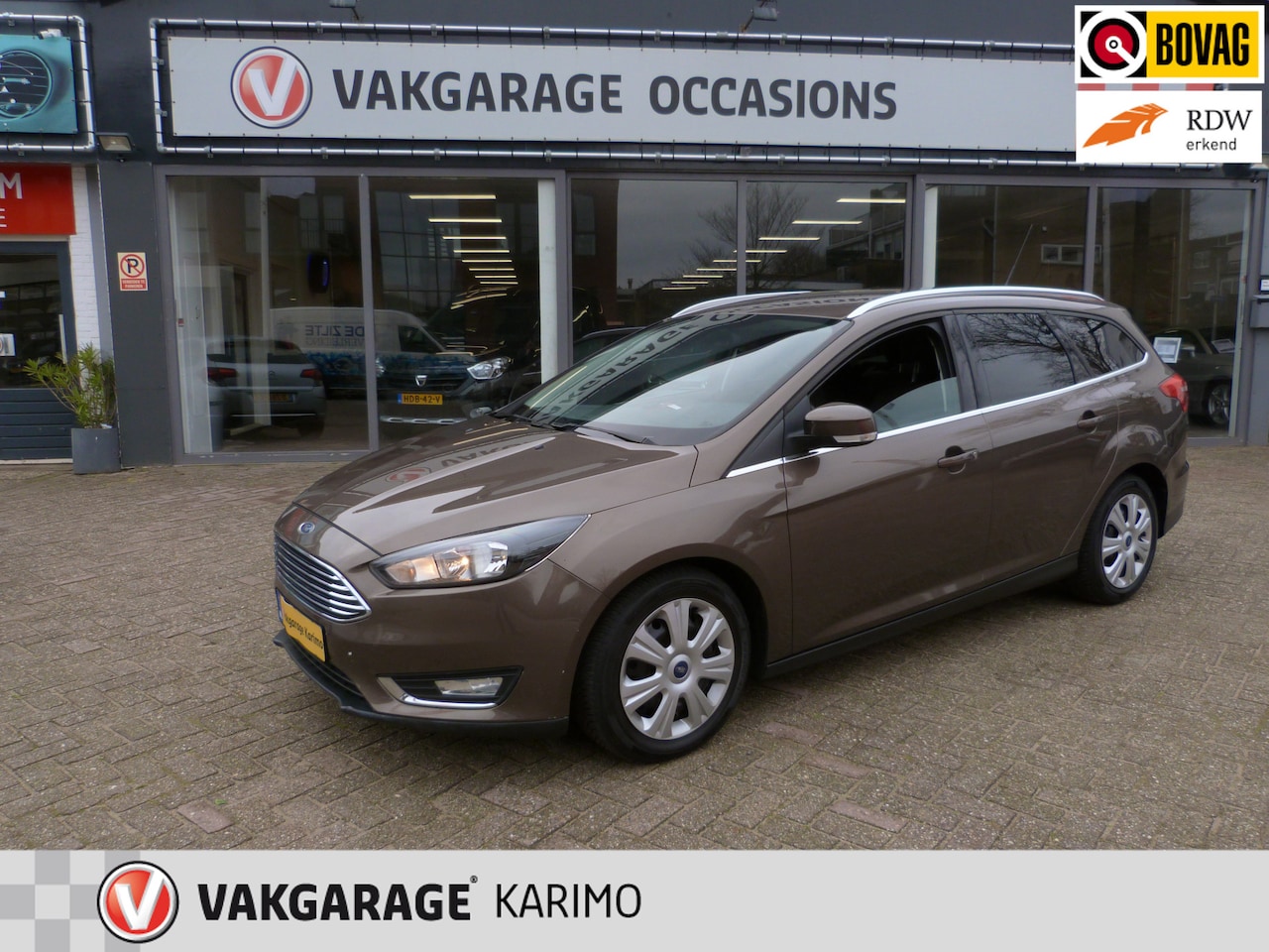 Ford Focus Wagon - 1.0 Titanium 1.0 Titanium - AutoWereld.nl