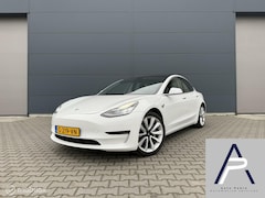 Tesla Model 3 - Long Range AWD 75 kWh Pearl TREKHAAK AUTOPILOT