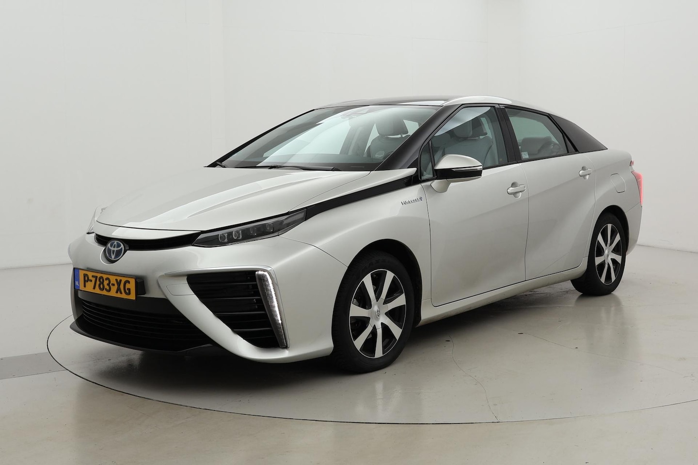 Toyota Mirai - FCV Executive | Leder | Navigatie | JBL - AutoWereld.nl