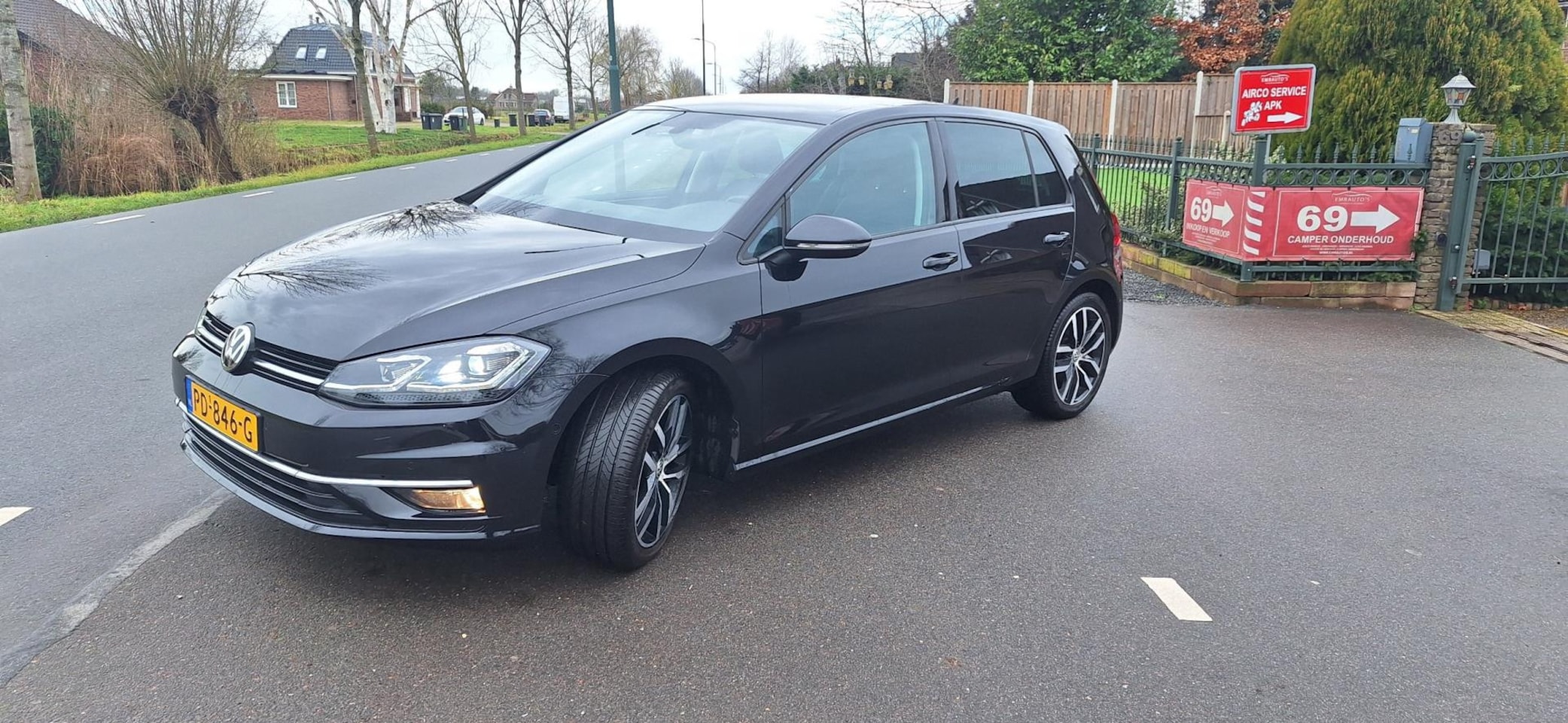 Volkswagen Golf - 1.0 TSI Highline automaat leer Virt. cockpit / PANO - AutoWereld.nl