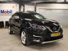 Nissan Qashqai - 1.3 DIG-T N-Motion | Navigatie | Camera's | Lichtmetalen velgen | Panorama dak | Cruise co