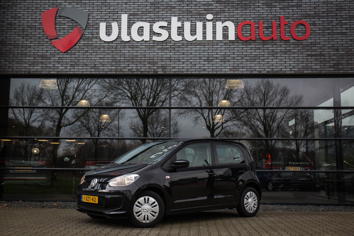 Volkswagen Up! - 1.0 move up! BlueMotion Automaat! , Navigatie, Bluetooth, - AutoWereld.nl