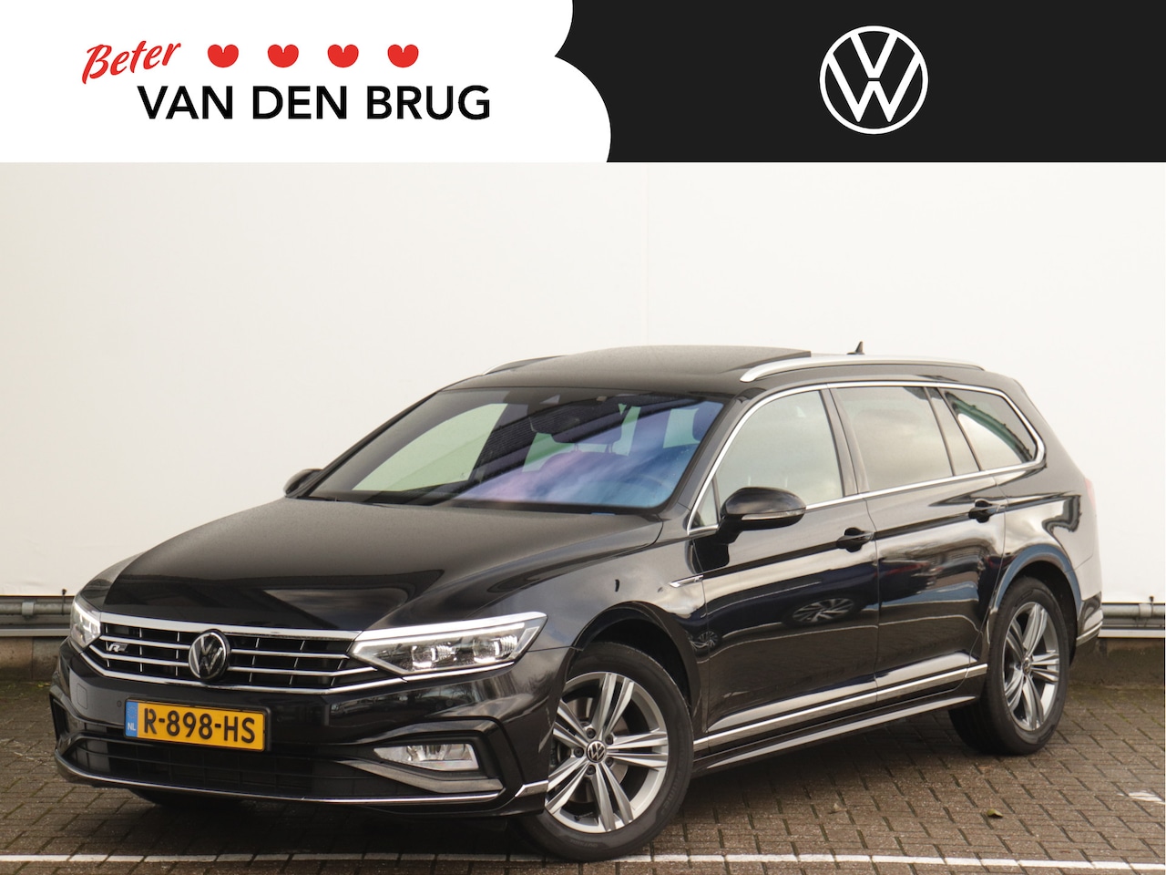 Volkswagen Passat Variant - 1.5 TSI R-Line Business + DSG | Panoramadak | LED Matrix | Keyless | Camera | Fabrieksgara - AutoWereld.nl