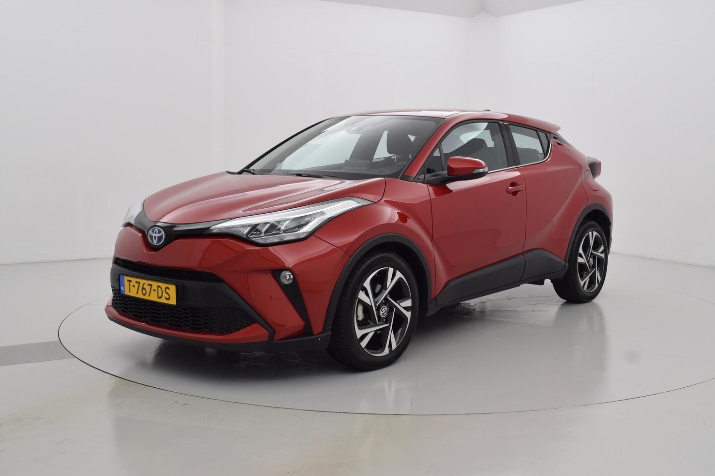 Toyota C-HR - 1.8 Hybrid Dynamic Dodehoek Apple\Android Automaat - AutoWereld.nl