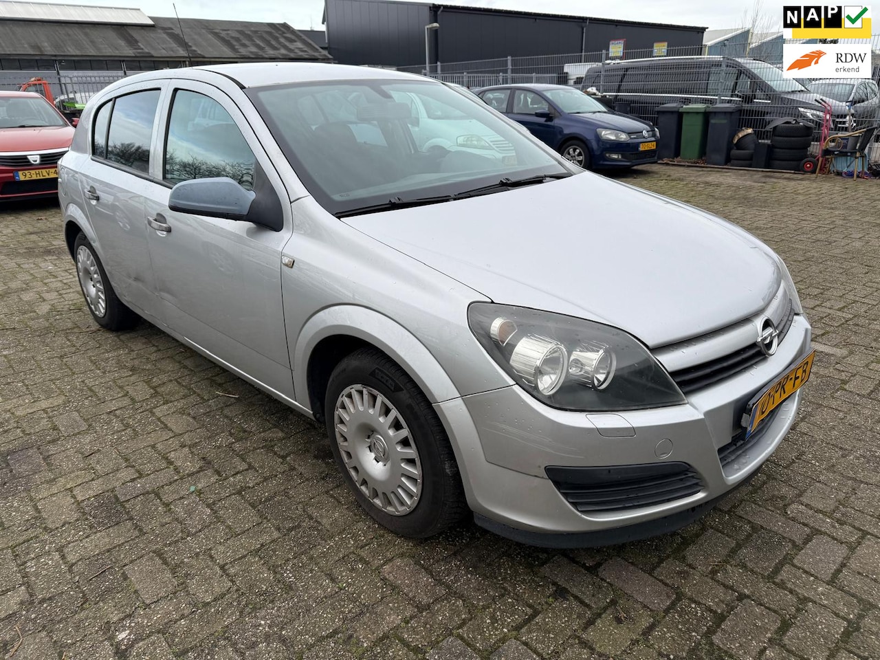 Opel Astra - 1.4 Essentia Schade - AutoWereld.nl