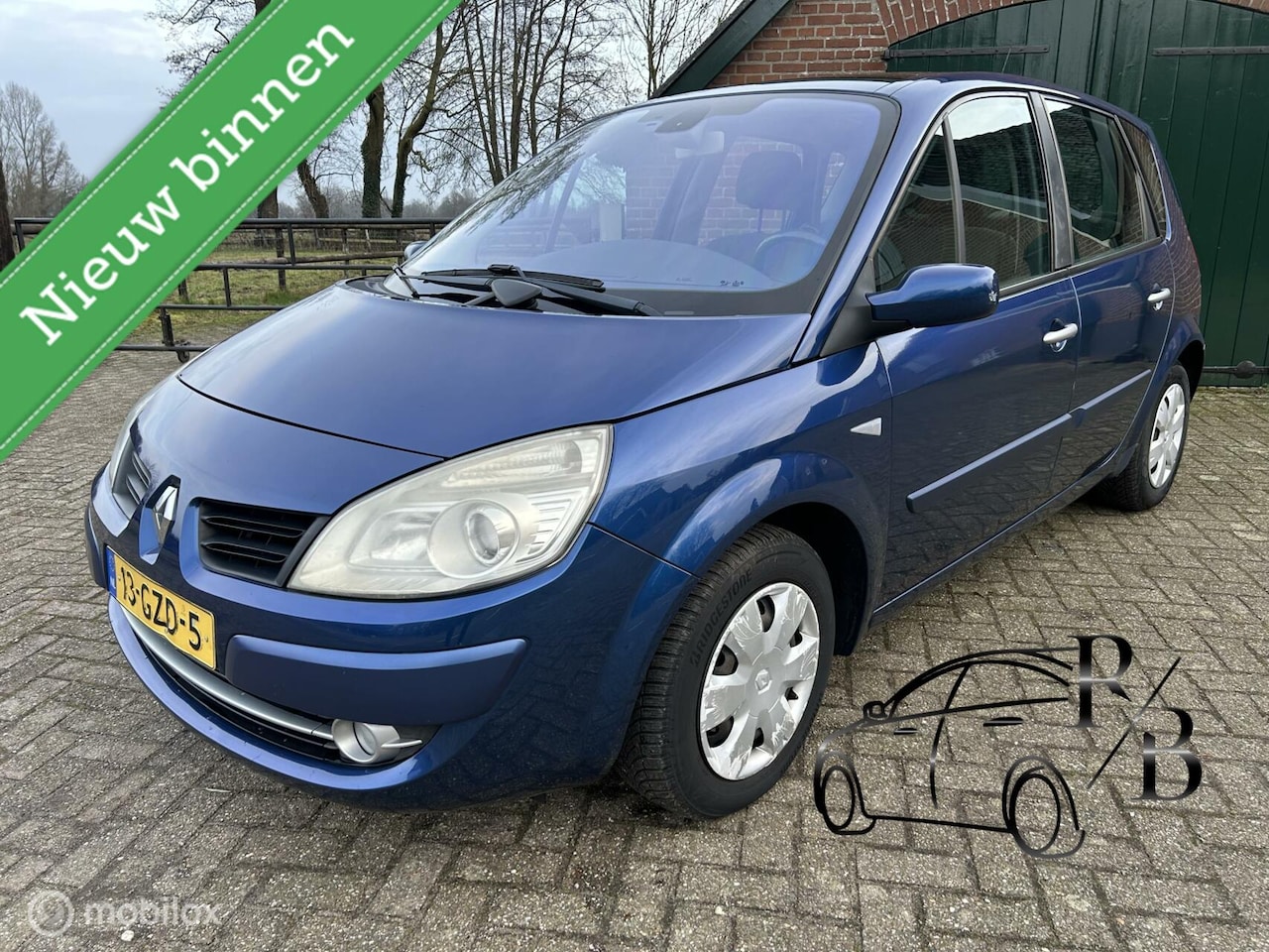 Renault Scénic - 1.6-16V Business Line NAVI/AIRCO/LAGE KM/TREKHAAK - AutoWereld.nl