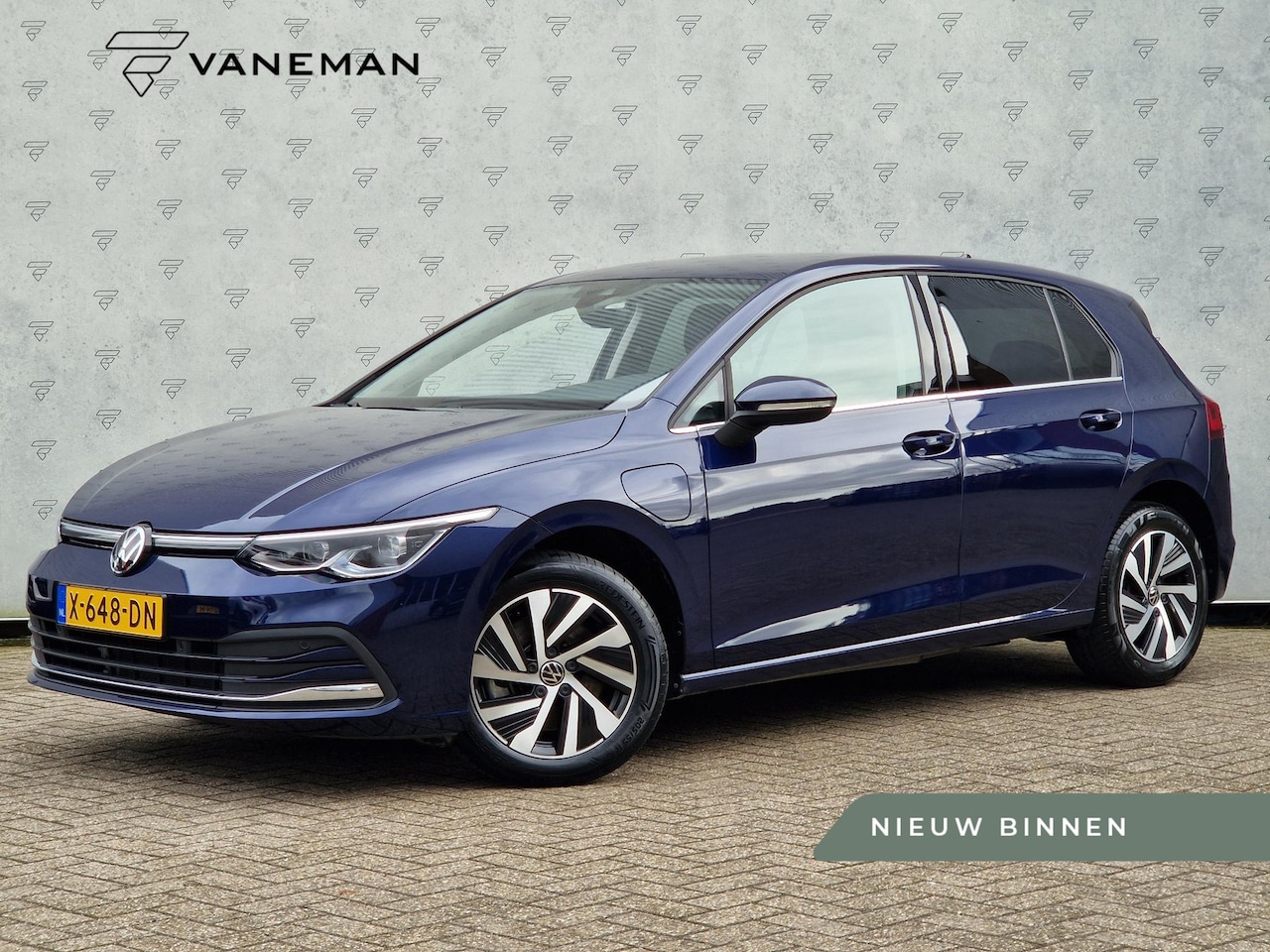 Volkswagen Golf - 1.4 eHybrid Style | BSD | Stoel- en stuurverwarming | IQ Light | ACC | Navi | - AutoWereld.nl