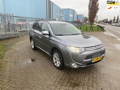 Mitsubishi Outlander - 2.0 PHEV Instyle Automaat