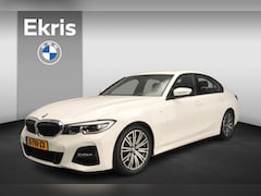 BMW 3-serie - Sedan 320i | M-Sportpakket | LED | Leder | Navigatie | Sportstoelen | Stoelverwarming | Ke