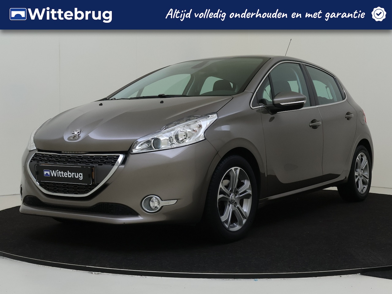 Peugeot 208 - 1.6 120PK Allure Automaat | Parkeerhulp | Navigatie | Climate control | FP - AutoWereld.nl