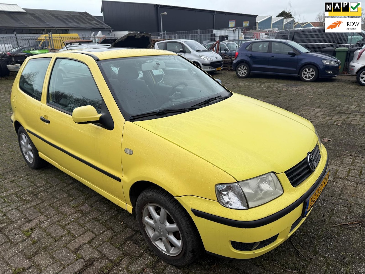 Volkswagen Polo - 1.4 AUTOMAAT Loopt niet lekker Bobine - AutoWereld.nl