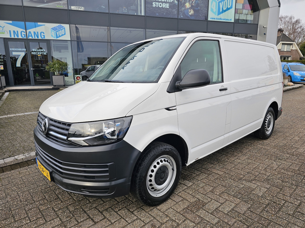 Volkswagen Transporter - 2.0 TDI L1H1 Comfortline * NAP * Eerste Eigenaar * NAVI * Airco * - AutoWereld.nl