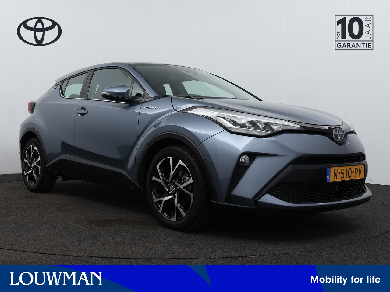 Toyota C-HR - 1.8 Hybrid Dynamic | Navigatie | Camera | 18 inch LM velgen | Trekhaak | LM velgen | Cruis - AutoWereld.nl