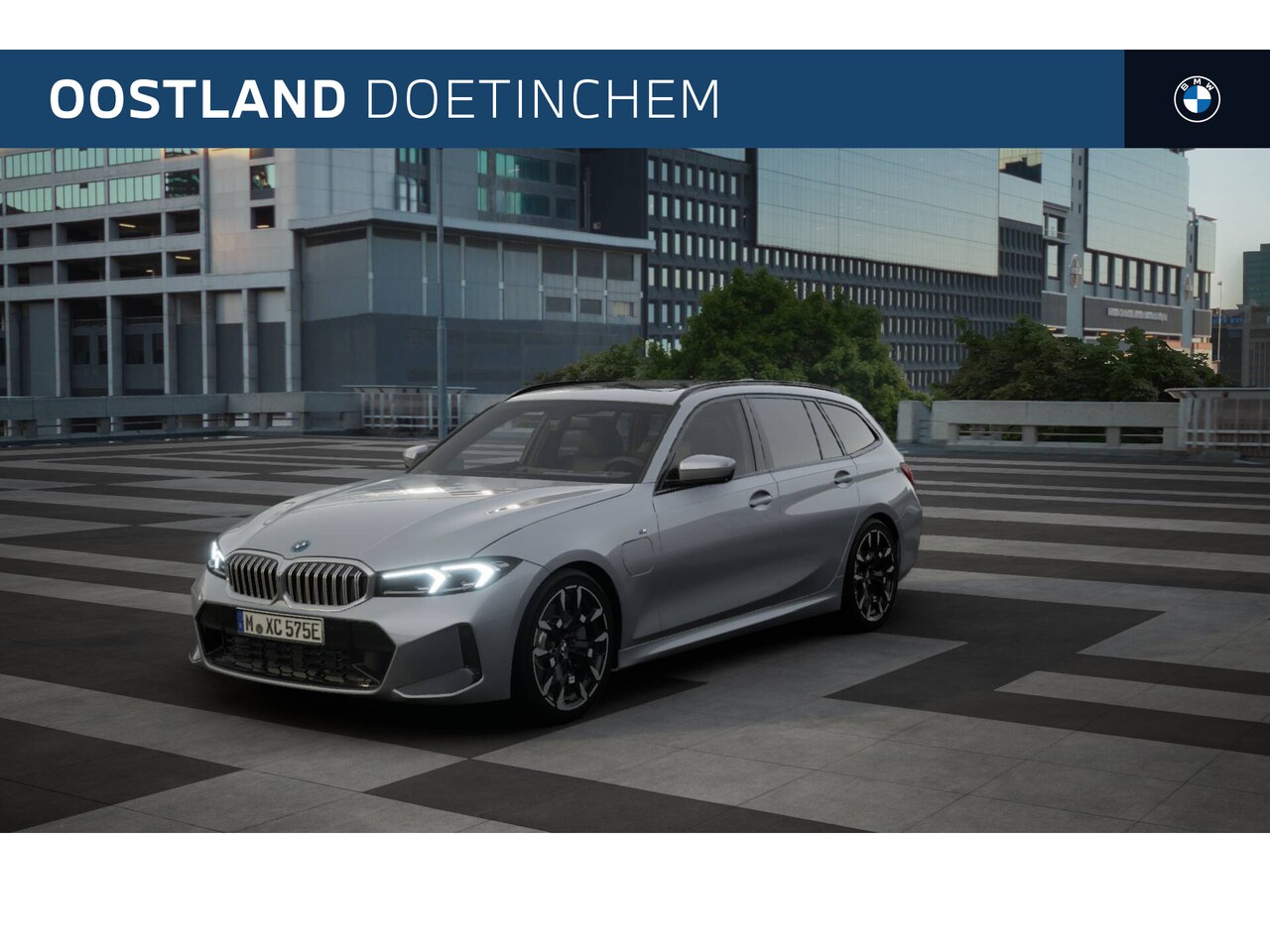 BMW 3-serie Touring - 330e High Executive M Sport Automaat / Panoramadak / Trekhaak / Sportstoelen / Adaptieve L - AutoWereld.nl