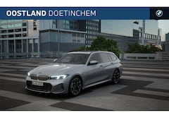 BMW 3-serie Touring - 330e High Executive M Sport Automaat / Panoramadak / Trekhaak / Sportstoelen / Adaptieve L