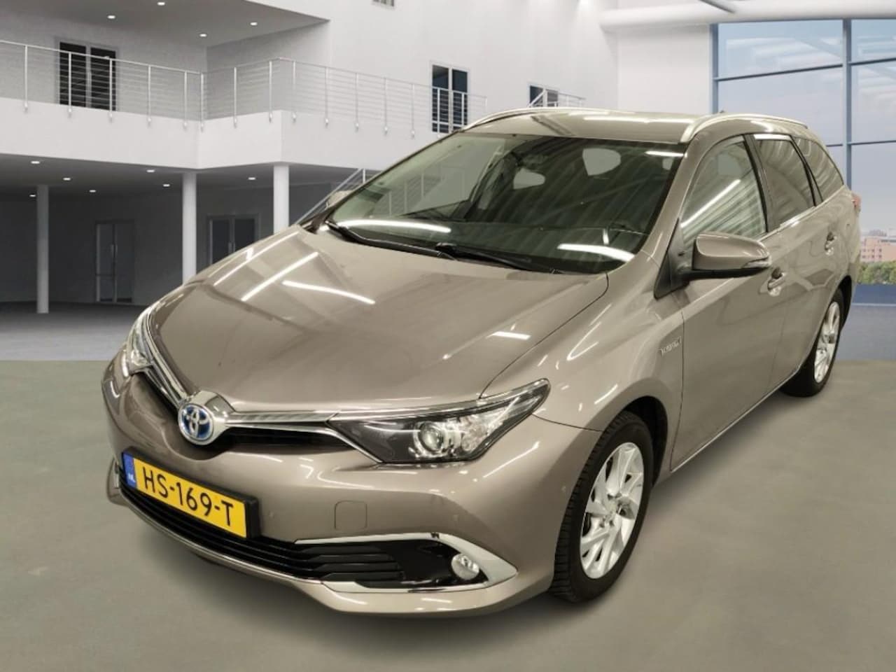 Toyota Auris Touring Sports - 1.8 Hybrid Executive | AUTOMAAT | CAMERA | LEDER | XENON | NL AUTO | - AutoWereld.nl