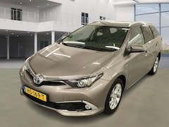 Toyota Auris Touring Sports - 1.8 Hybrid Executive | AUTOMAAT | CAMERA | LEDER | XENON | NL AUTO |