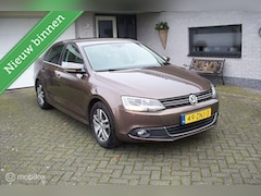 Volkswagen Jetta - 1.6 TDI Highline BlueMotion Nette Auto