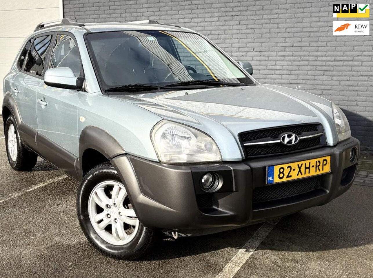 Hyundai Tucson - 2.0i Style 2.0i Style - AutoWereld.nl