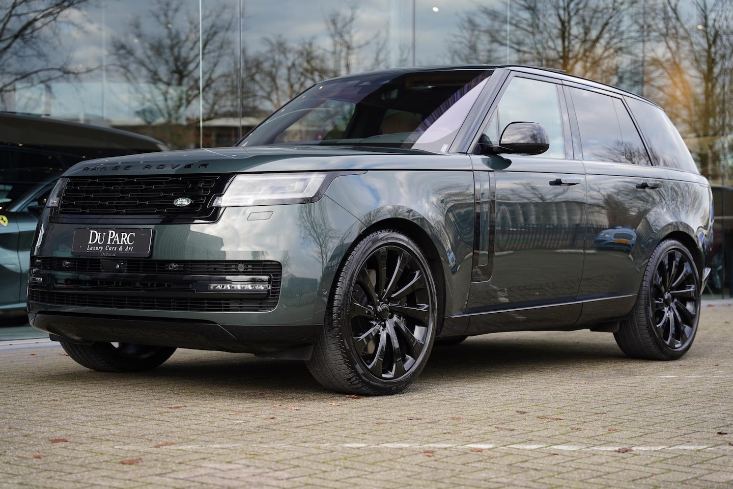 Land Rover Range Rover - P 530 V 8 Autobiography Black Pack - AutoWereld.nl