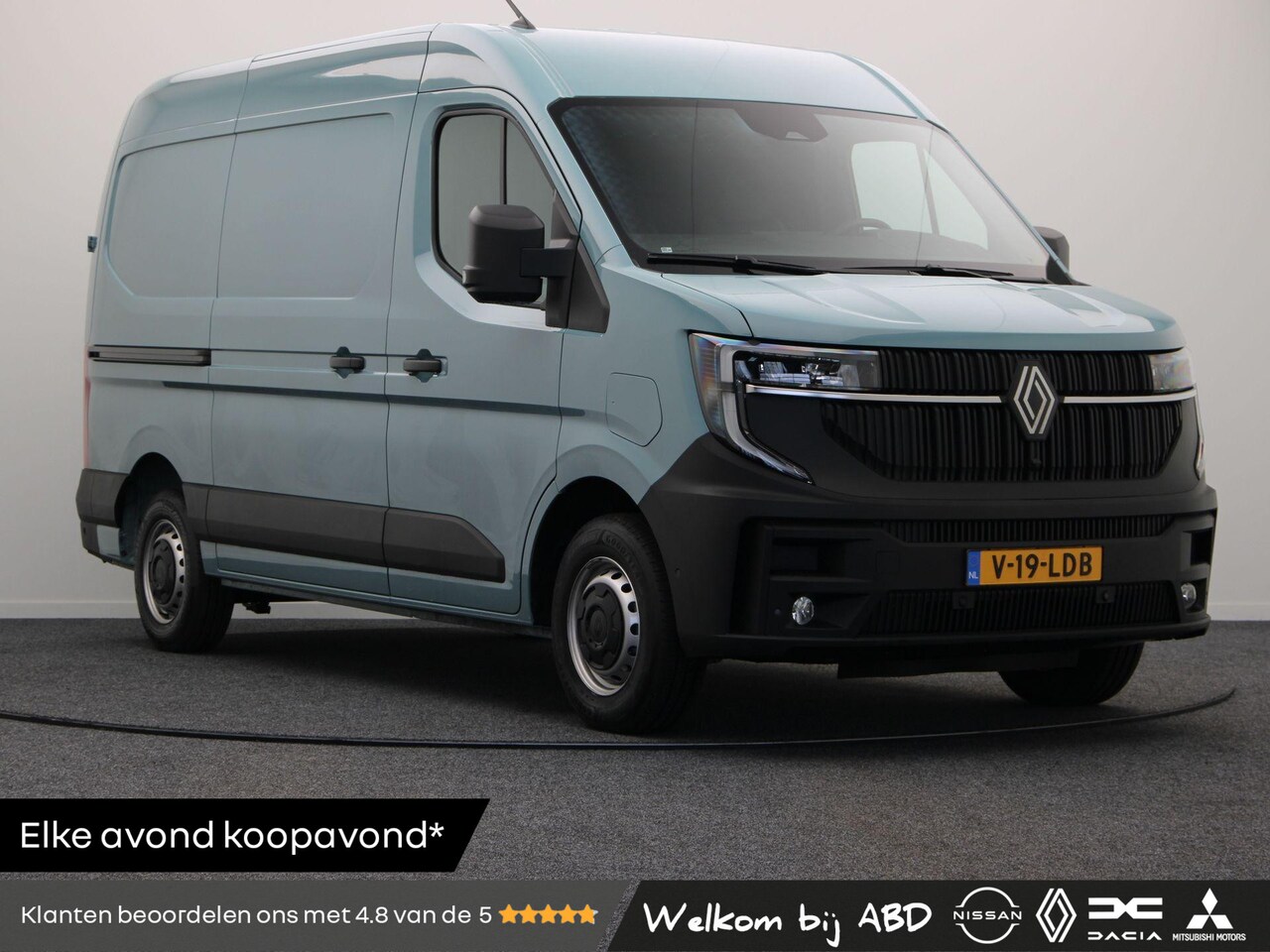 Renault Master E-Tech - T35 L2H2 Advance long range 87 kWh | Elek. verwarmbaar voorruit | Trekhaak | Achteruitrijc - AutoWereld.nl