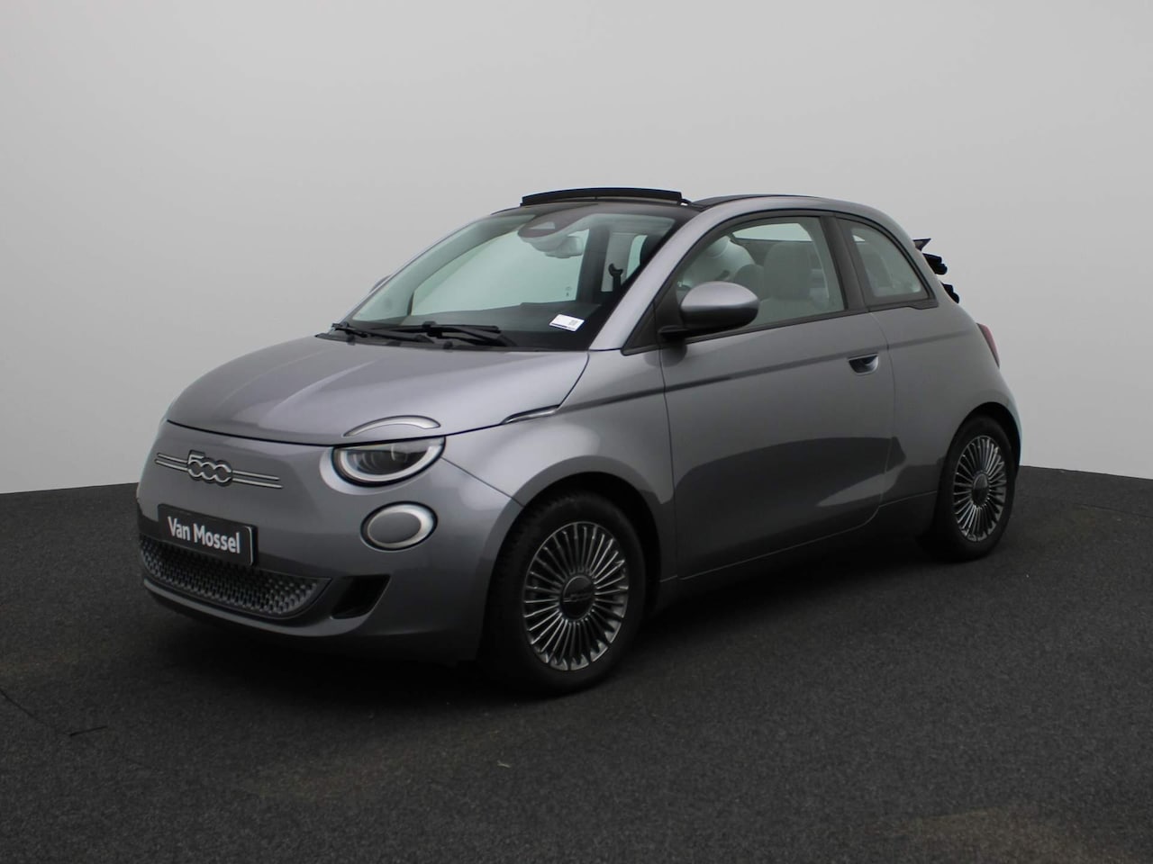 Fiat 500 C - 500e Icon 42 kWh | Navigatie | Climate control | Parkeer sensoren | Lichtmetalen velgen | - AutoWereld.nl