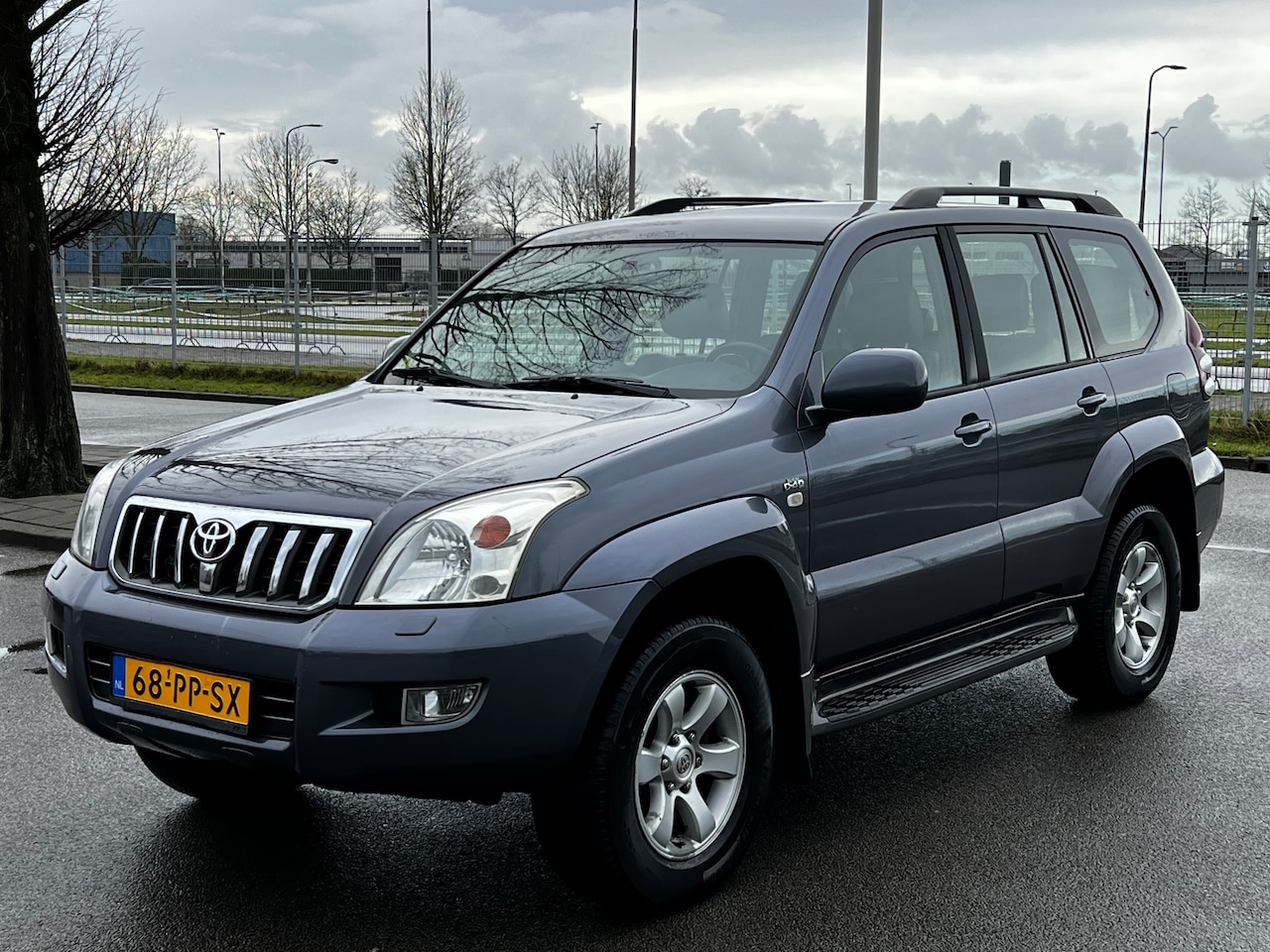 Toyota Land Cruiser - 3.0 D-4D 7p Executive - Compleet dealer onderhouden - AutoWereld.nl