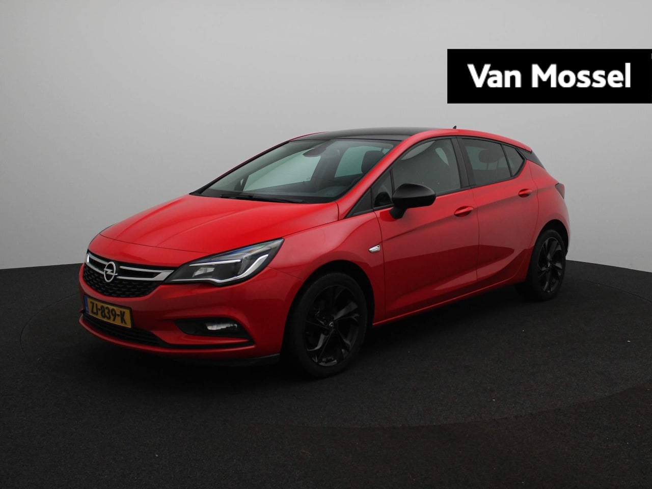 Opel Astra - 1.4 Turbo Black Edition | Nacigatie | Climate control | Cruise control | LM velgen - AutoWereld.nl