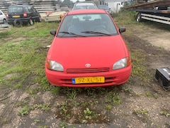 Toyota Starlet - 1.3-16V